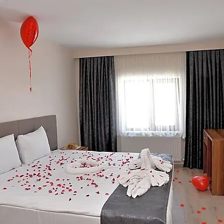 Zuemruet Hotel