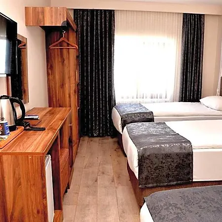 Zuemruet Hotel